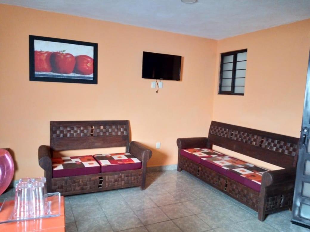 Hotel Posada Victor Antonio Zacatlán المظهر الخارجي الصورة