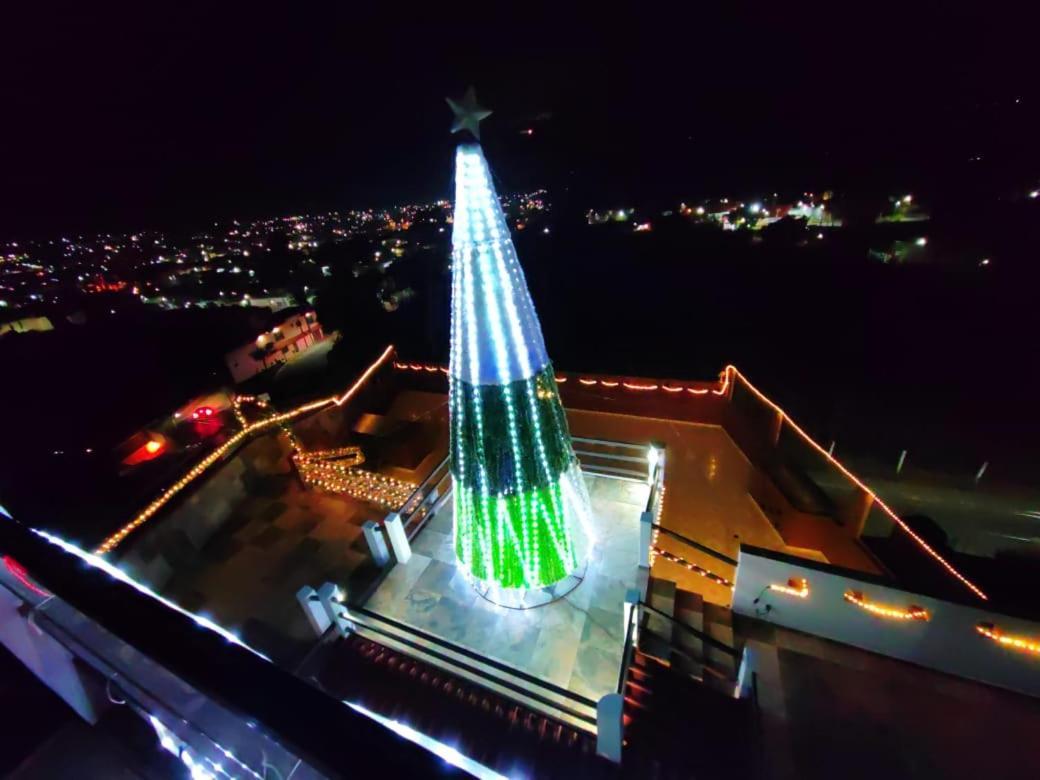Hotel Posada Victor Antonio Zacatlán المظهر الخارجي الصورة